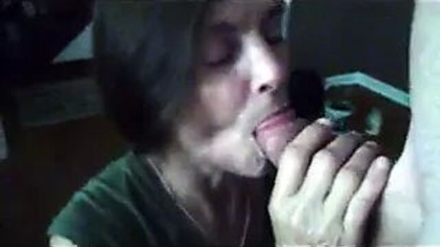 Глотая сперму