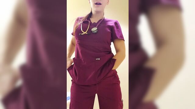 Кончаю на работе