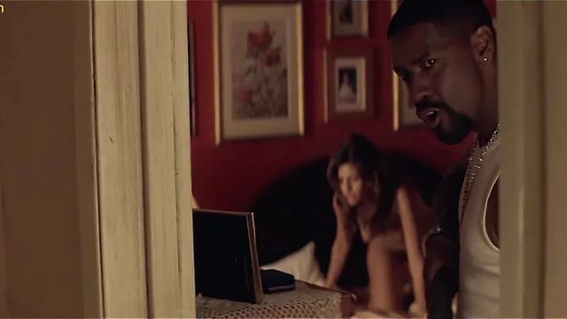 Eva Mendes обнаженная сцена в день тренировки scandalplanet.com