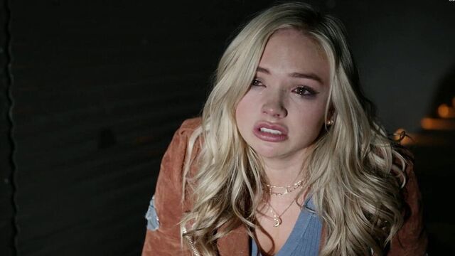 Natalie Alyn Lind - '' Большое небо '' s1e01