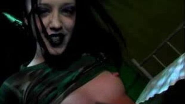 Буккаке-готическая шлюха