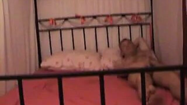 Горячая па Nevena, 2 серба