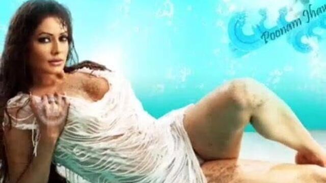 Poonam Jhawer, челенж по дрочке в индийском издании