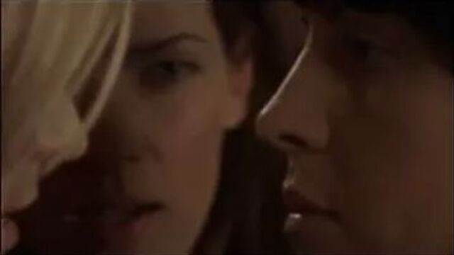 Странная как лесбийская сцена