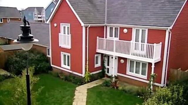 Melanie Hill - Edgeland S01E04 Зрелая женщина и молодой мужчина