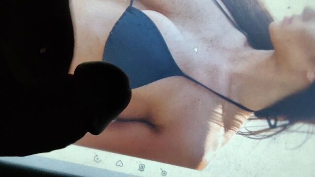 Сиськи, сперма для сучки Hope Beel с большими сиськами