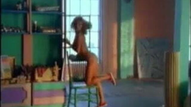 Playboy - товарищ по играм, мисс март 1991, Julie Clleke