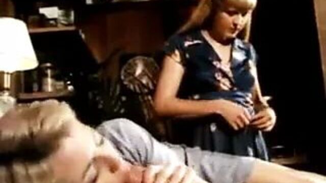 Тетя трахает страпоном John Holmes, Richard Kennedy, Sharon York