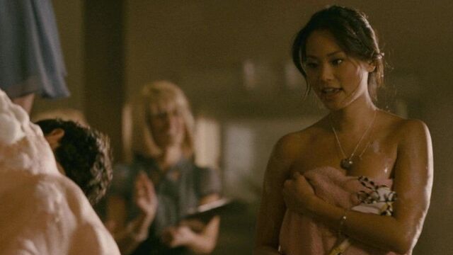 Jamie Chung - '' Ряд студенчества '' (2009)