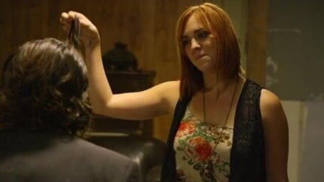 Сладкая месть Jonny - Andrea Bowen