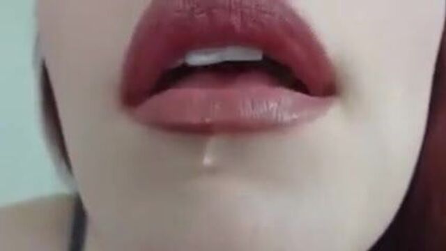 Богиня Selena D, великанша