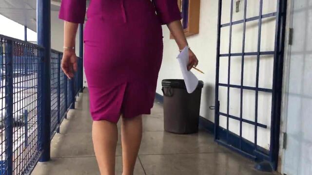 Большая попка Nisha