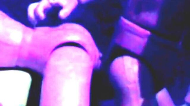 Порно с куклой: Барби жестко пробурили