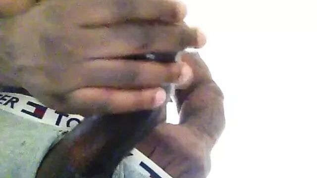 Вешал в Hilfiger