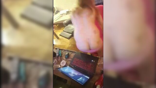 Sabrina528 - обнаженное шоу