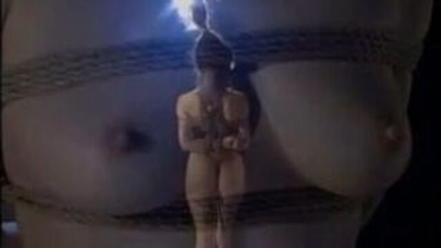 Азиатское подчинение шибари