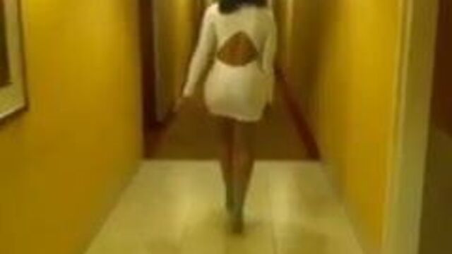 Офигенная попка Deelishis 1