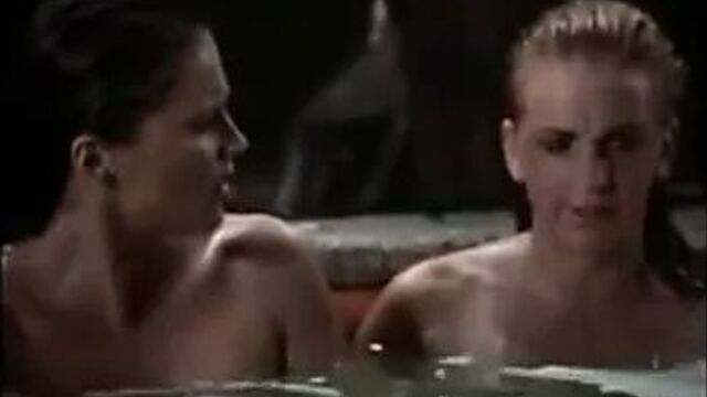 Lucy Lawless - Зена