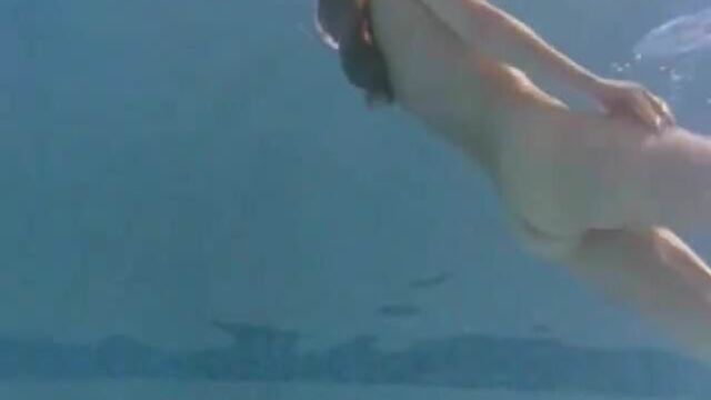 Американка убеждает британских девушек похудеть насквозь