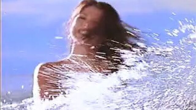 Секс под водой, Playboy Special - Мокрая и дикая 8