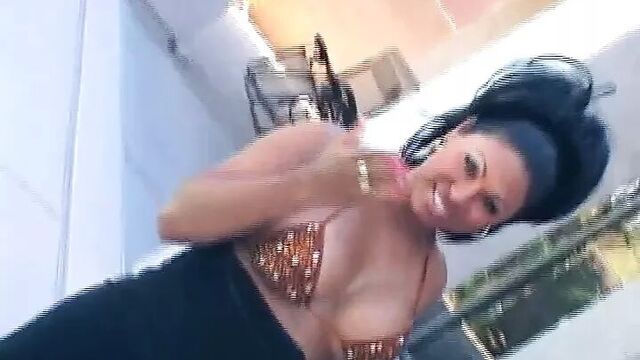 Она - мужчина, конфиденциально - том # 01