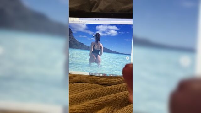 Трибьют спермы для Catherine McBroom