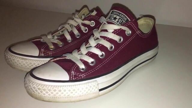 Обувь моей сестры: Converse Low Maroon, часть 2, 4K