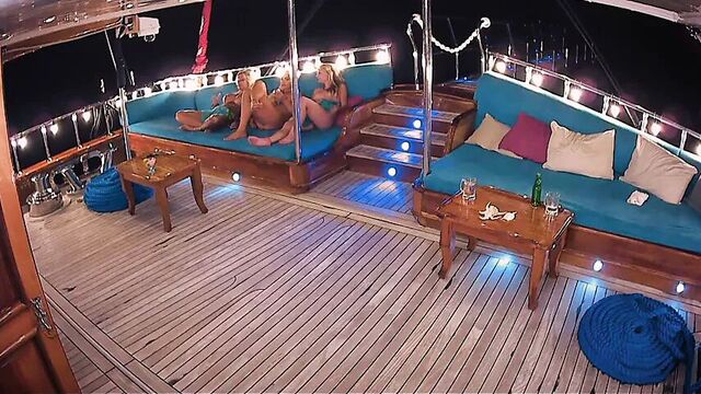 Игры-шоу обнаженные 503