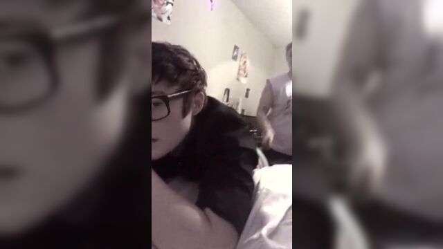 Шлепанье Muttdio, Kittcritter (Tumblr модель)