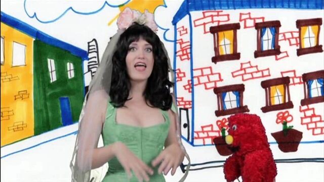 Порно музыкальное видео - Katy Perry трахает Elmo