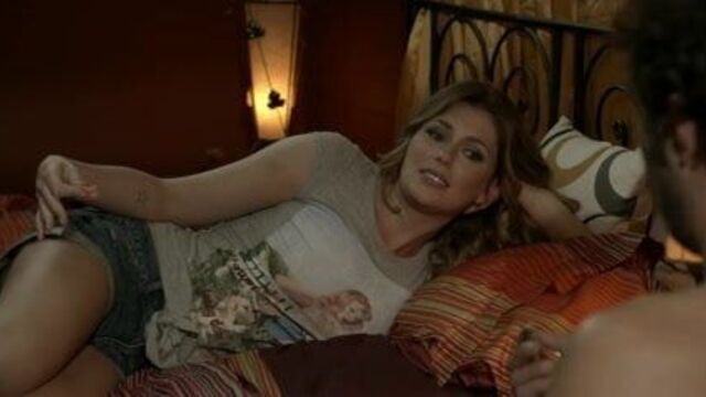 Diora Baird, Samaire Armstrong, Carly Pope - бетонные блондинки