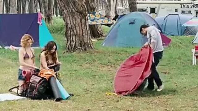 Chiara, Francini и Sarah Felberbaum, обнаженные в итальянском фильме