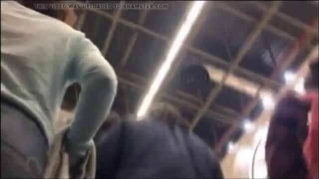 Ingrid Coronado с большой жопой в стрингах