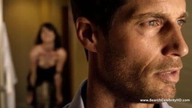 Jessica Morris и Hannah Cowley - преследование невинных