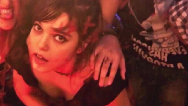 Сиськи знаменитости и небесные ареолы, том 2 (перечитано-загружено)