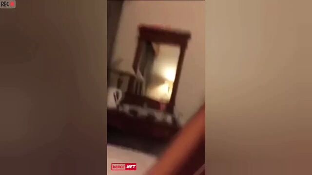 Индо-девушка, сквирт-оргазм