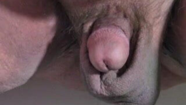 Маленький член болтает