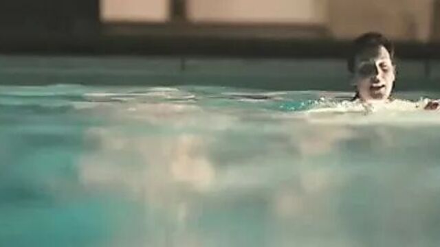 Melanie Lynskey - привет, я должна идти