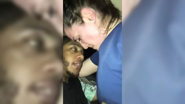 Неверная жена трахается с большим черным членом после работы