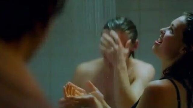 Развлечение студентов и шалость (2018)