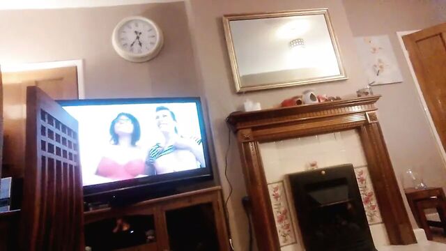 Отчим дома с работы