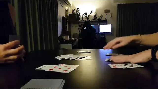 Youtuber - когда ты забываешь, у тебя большие сиськи - без лифчика