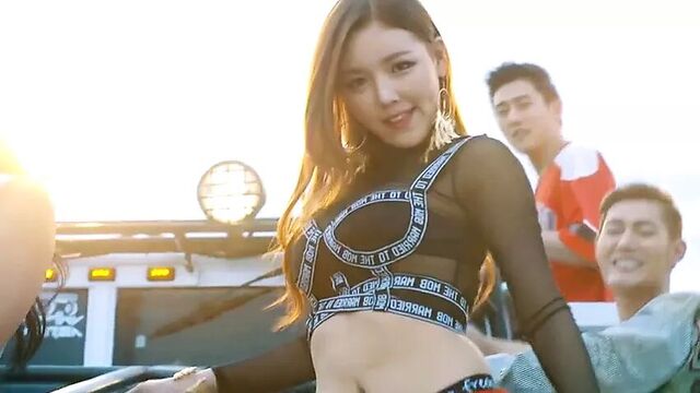 Laysha шоколадные сливки, порномузыкальное видео