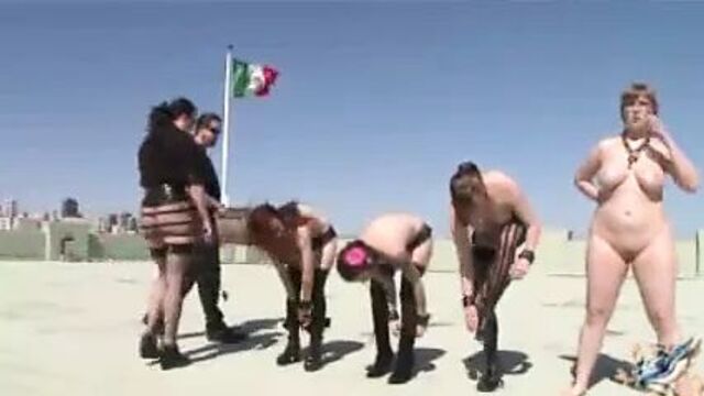 Улыбающаяся оргия, тизер 8