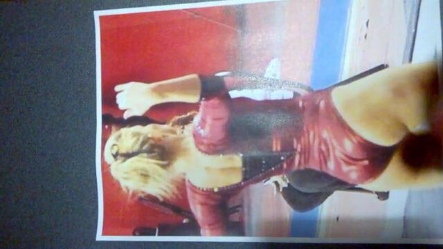 Сперма на Brittany Johnson