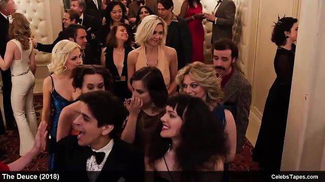 Anjelica - босс бум, Erika Smith и Maggie Gyllenhaal, обнаженная и секс