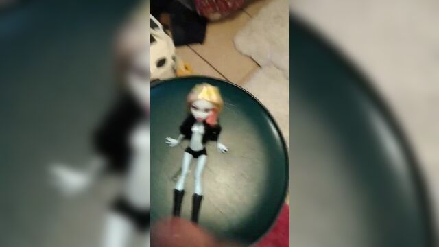Кончаю на Abby Monster
