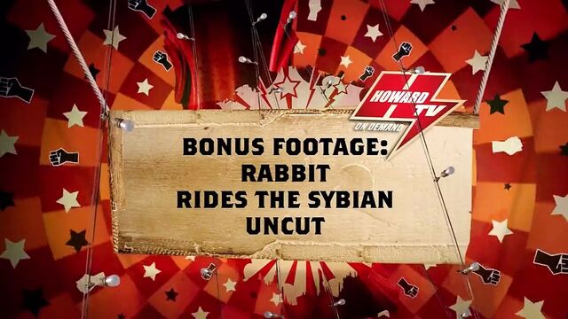 21-летняя Kasia (Rabbit) получает оргазм на шоу Howard Stern