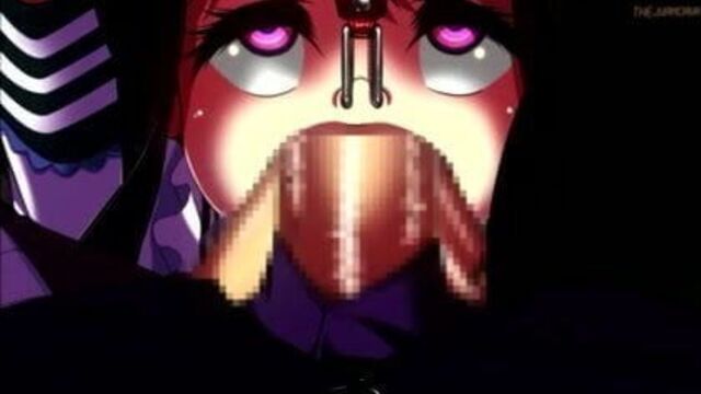 Японская школьница на заброшенной фабрике