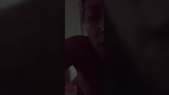 Karlee Perez, она же Catrina, она же Maxine, слиленная в сеть мастурбация 02